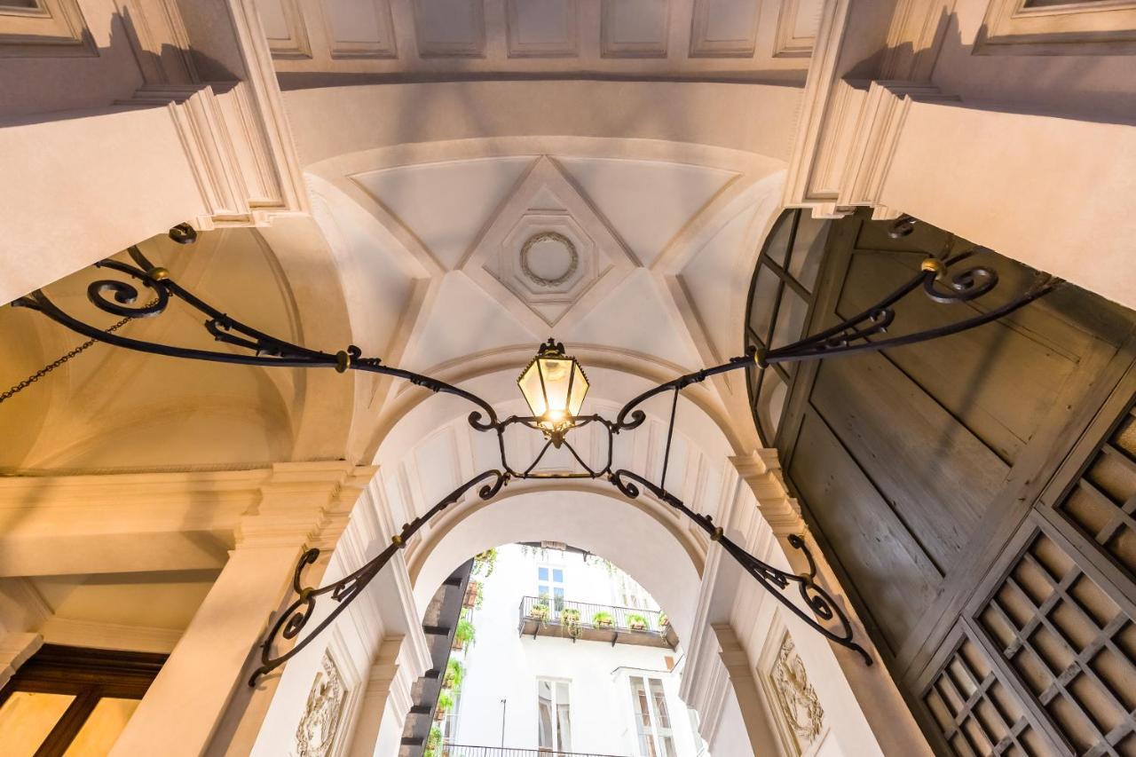 Dimora Doria D'Angri Bed & Breakfast Napoli Dış mekan fotoğraf